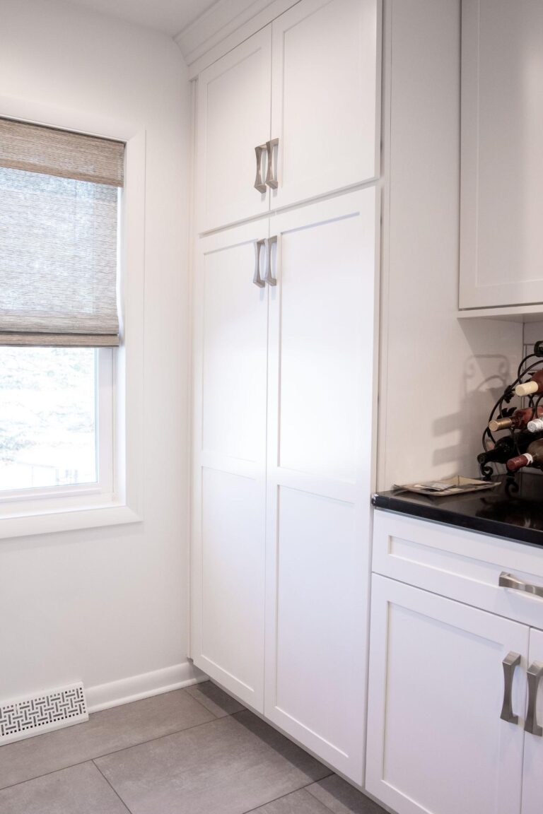 Kenton Circle Lyndhurst Kitchen Cabinet