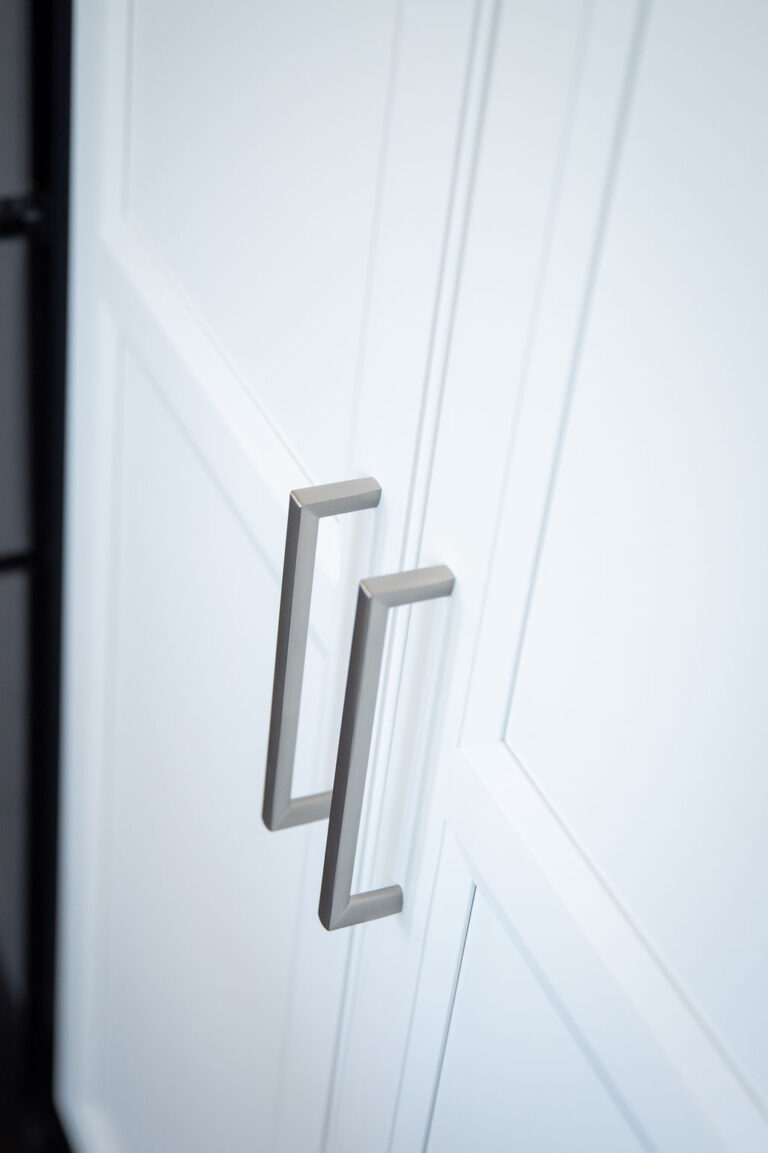 Woodruff Drive Painesville Kitchen Cabinet Door