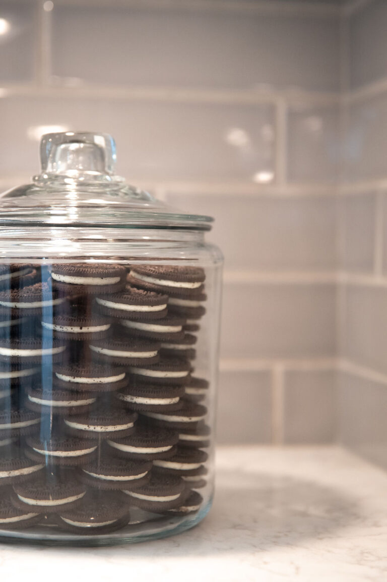 Woodruff Drive Painesville Kitchen Cookie Jar