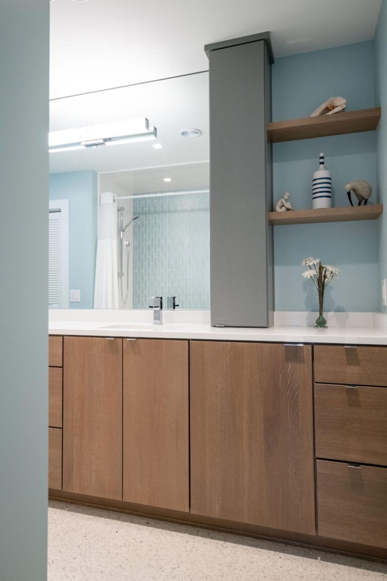 Coronada Drive Mentor Bathroom