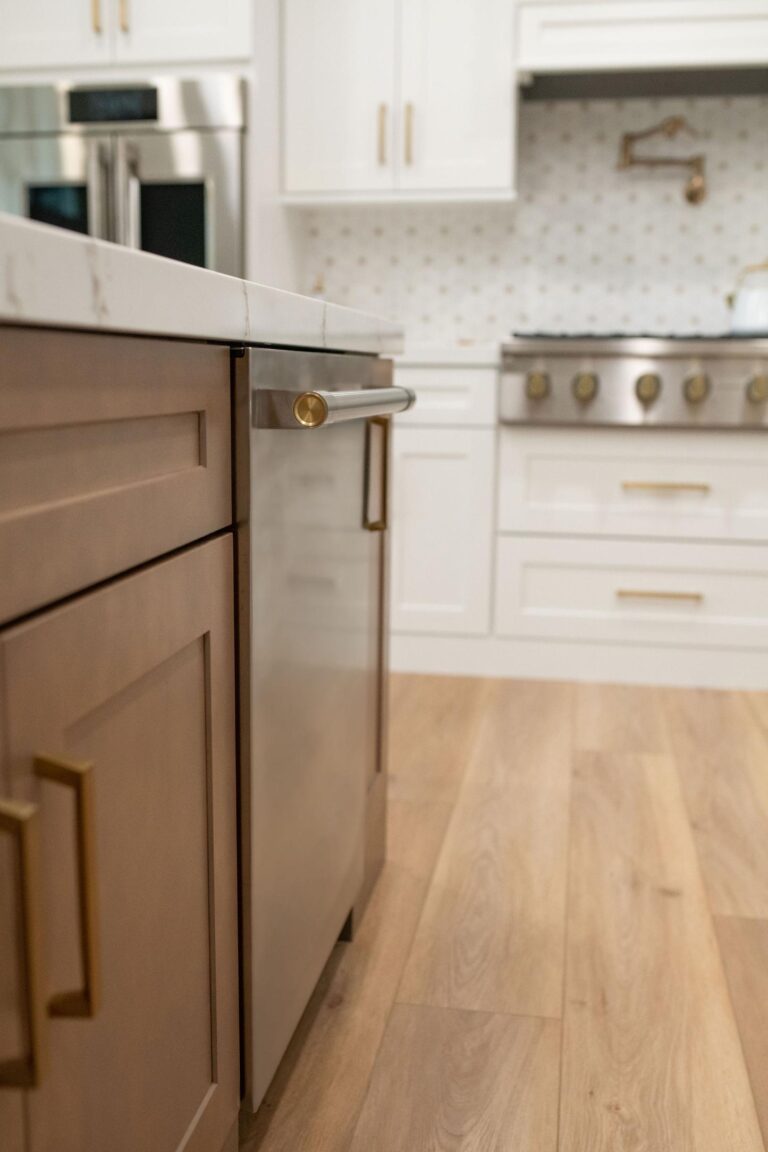 Pine Valley Drive Kitchen